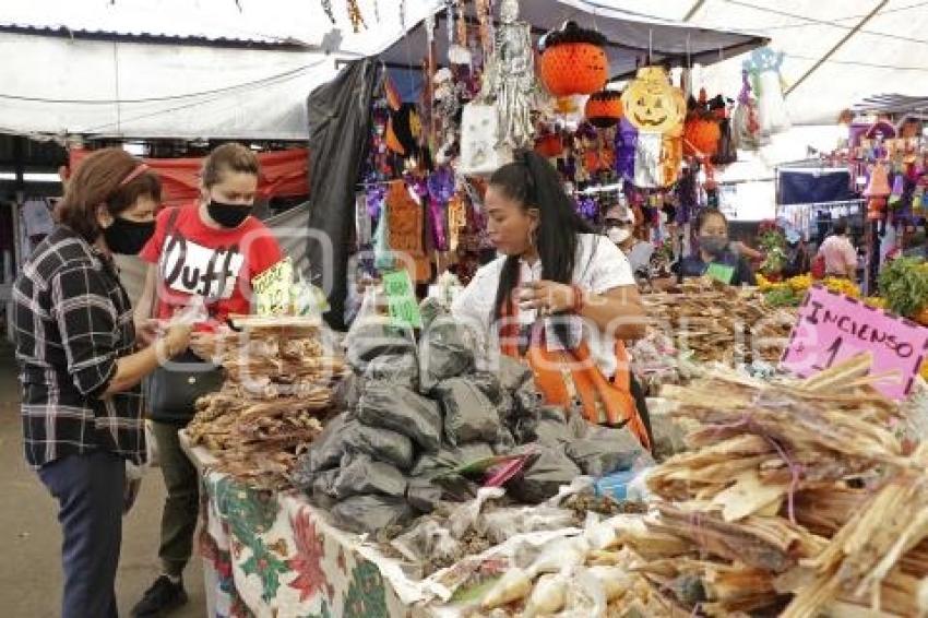 MERCADO HIDALGO . TEMPORADA DE MUERTOS