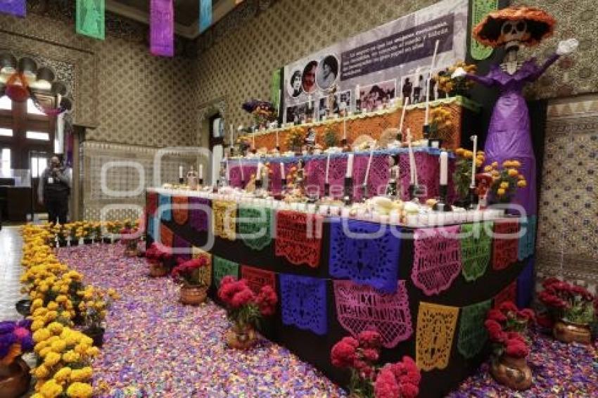 CONGRESO . OFRENDA