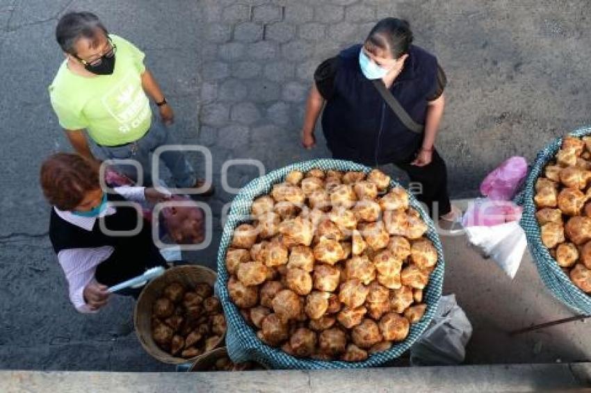 TLAXCALA . VENTA DE HOJALDRAS