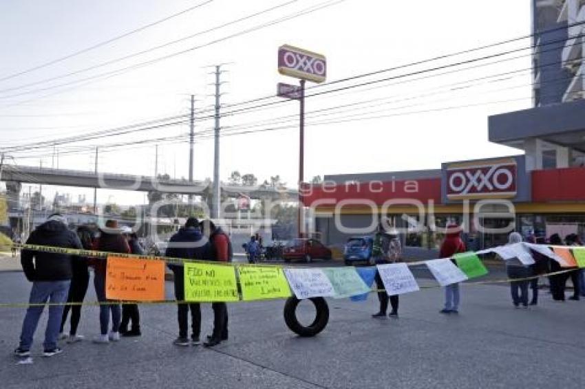 SINDICALIZADOS CUAUTLANCINGO . MANIFESTACIÓN