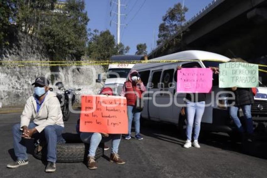 SINDICALIZADOS CUAUTLANCINGO . MANIFESTACIÓN