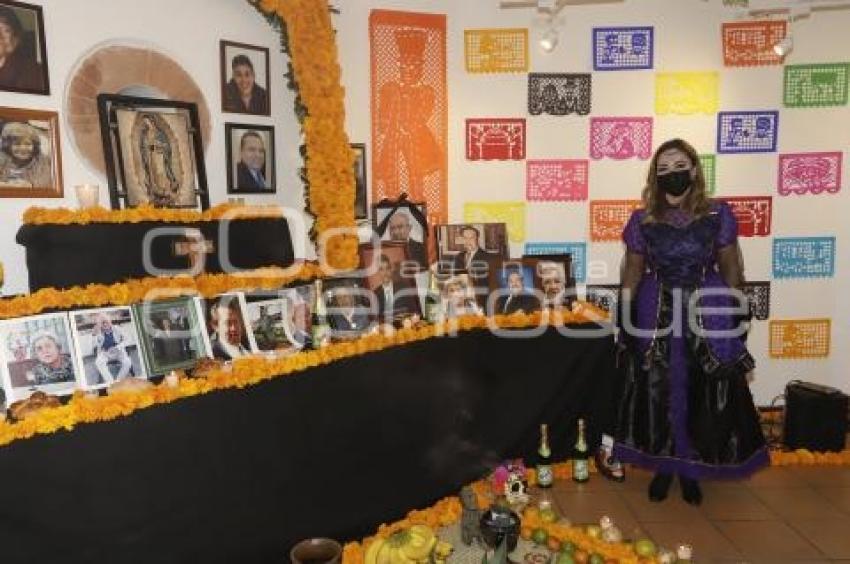 CHOLULA . OFRENDA VÍCTIMAS DE COVID-19