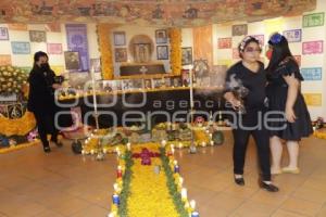 CHOLULA . OFRENDA VÍCTIMAS DE COVID-19