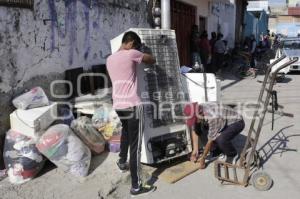 SAN PABLO XOCHIMEHUACÁN . TOMA CLANDESTINA