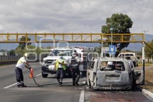 INCENDIO AUTOMÓVIL