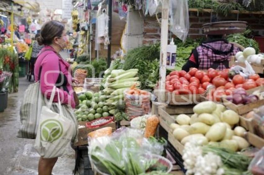 SAN PEDRO CHOLULA . MERCADO