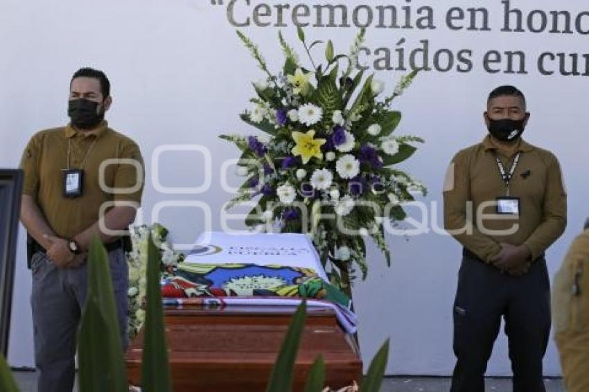 HOMENAJE AGENTES FISCALÍA