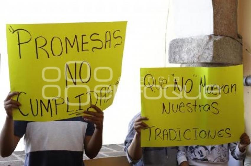 SAN PEDRO CHOLULA . MANIFESTACIÓN COMERCIANTES