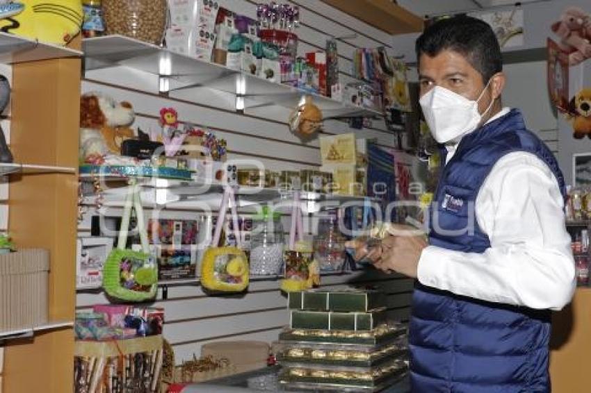 APERTURA A LA PALABRA