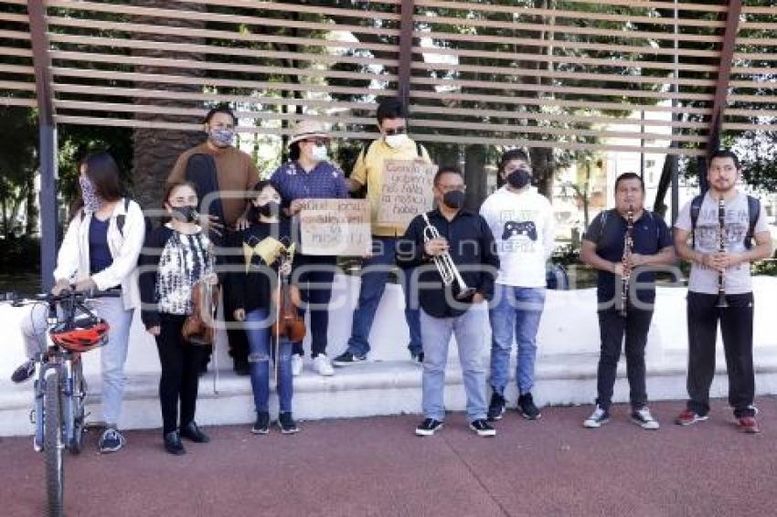 DÍA DEL MÚSICO . MANIFESTACIÓN