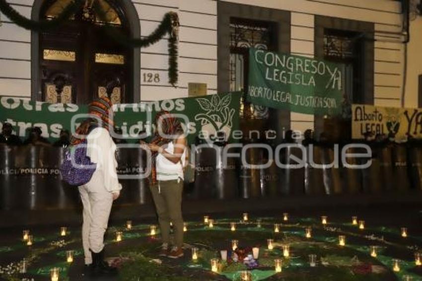 MANIFESTACIÓN . FEMINISTAS