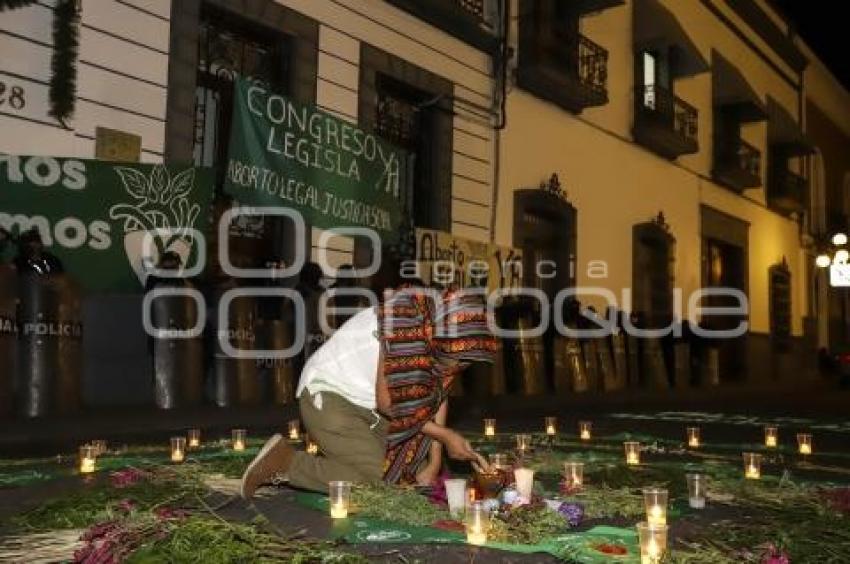 MANIFESTACIÓN . FEMINISTAS