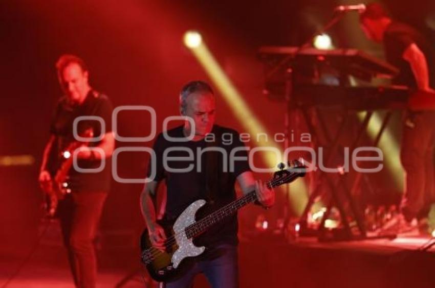 CONCIERTO . HOMBRES G