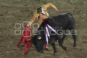 TOROS . ANIVERSARIO EL RELICARIO