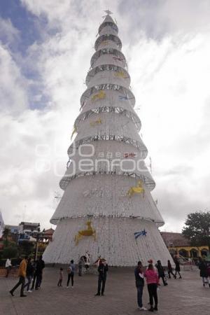 CHIGNAHUAPAN . ÁRBOL NAVIDAD