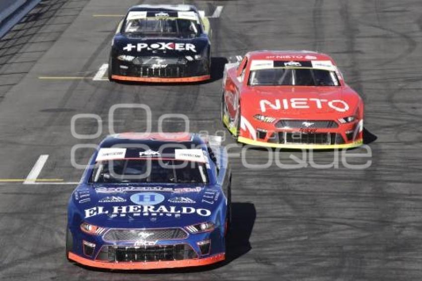 AUTOMOVILISMO . NASCAR