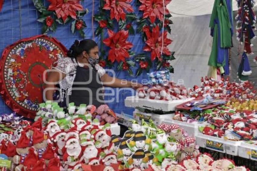 FERIA NAVIDEÑA