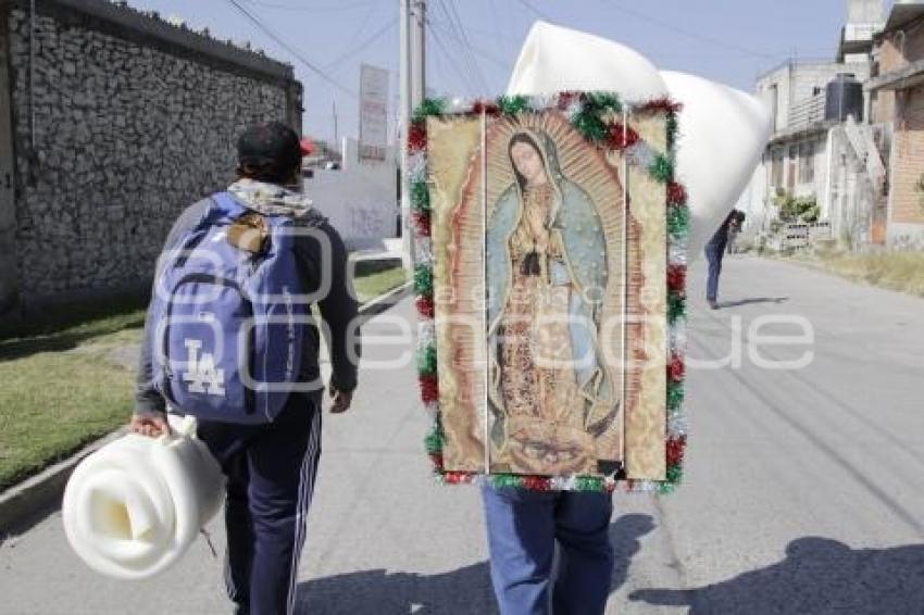 PEREGRINOS A LA BASÍLICA