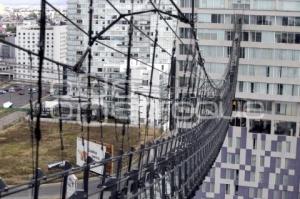 PUENTE DE CRISTAL