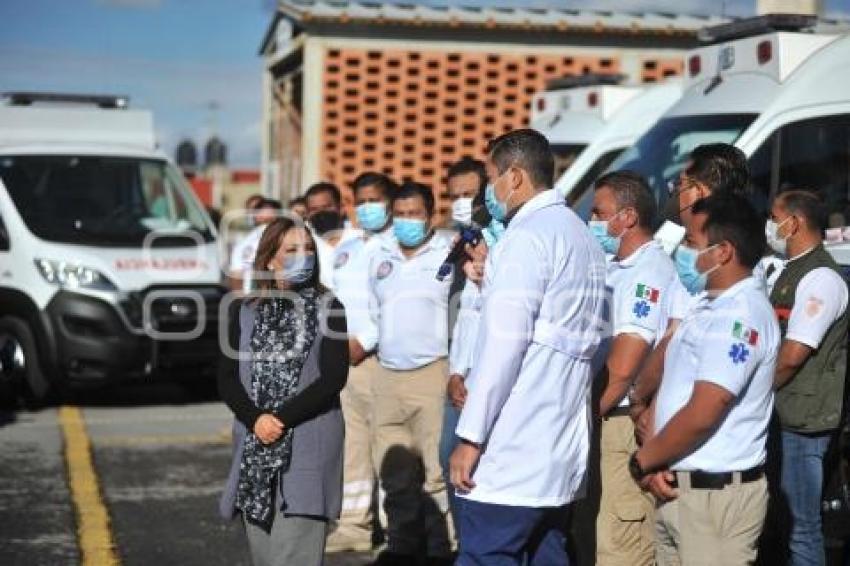 TLAXCALA . ENTREGA DE AMBULANCIAS