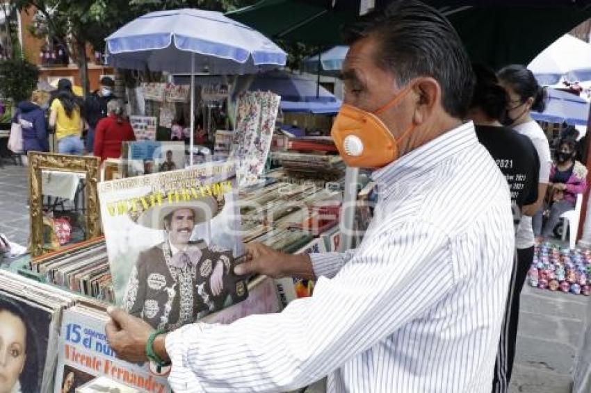 MÚSICA . VICENTE FERNÁNDEZ