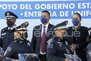 CHOLULA . ENTREGA UNIFORMES POLICÍA MUNICIPAL