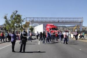 BLOQUEO AUTOPISTA