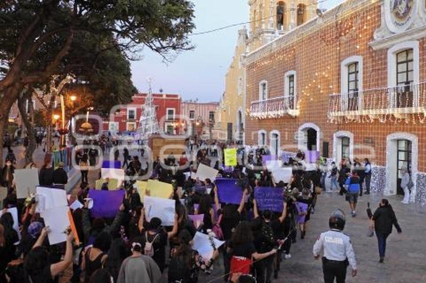 ATLIXCO . MARCHA POR EBONY ORTIZ