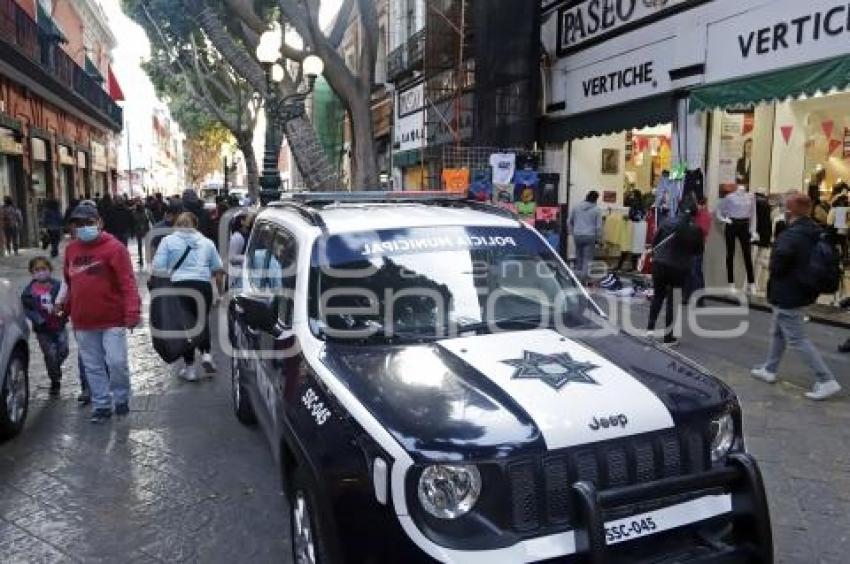 5 DE MAYO . OPERATIVO POLICIACO