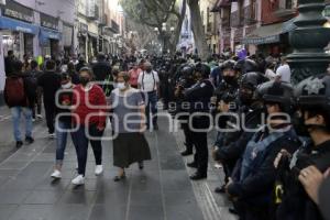 5 DE MAYO . OPERATIVO POLICIACO