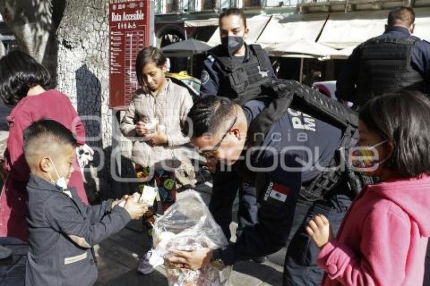 DÍA DE REYES . POLICÍA