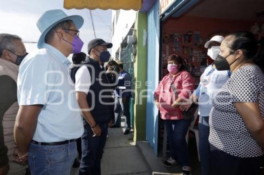 CHOLULA . ACERCAMIENTO CON COLONOS