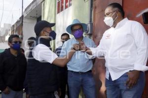 CHOLULA . ACERCAMIENTO CON COLONOS