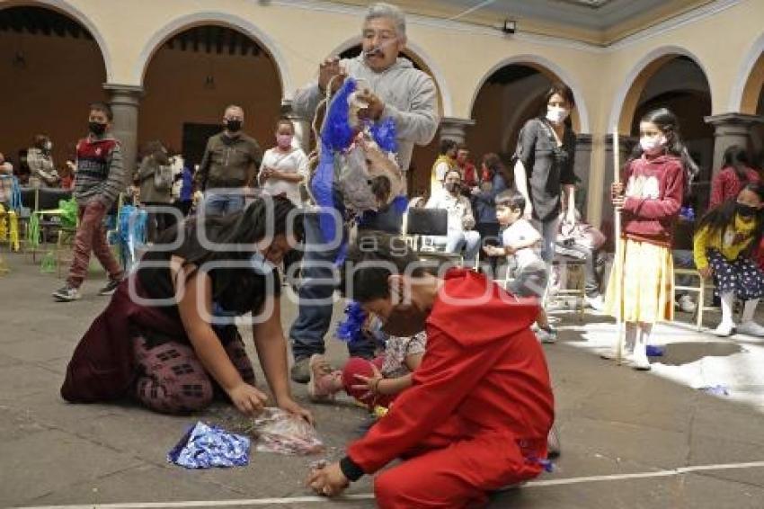 FERIA DEL JUGUETE ARTESANAL
