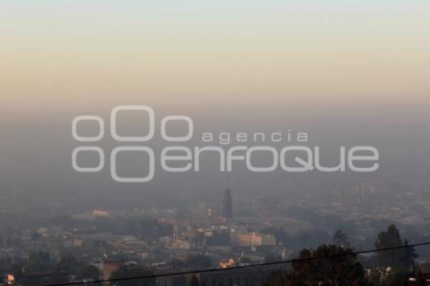 AÑO NUEVO . CONTAMINACIÓN