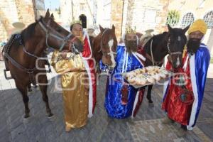 FERIA DE LA ROSCA DE REYES