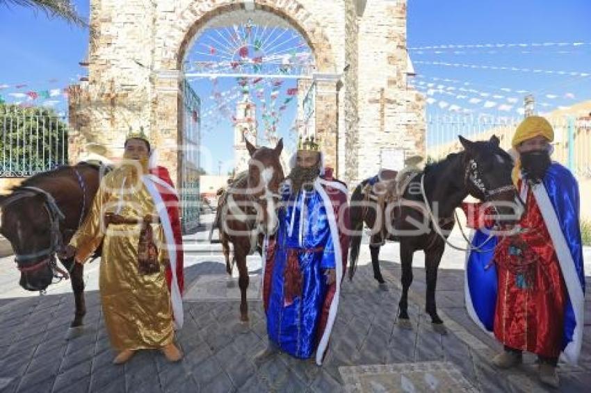 FERIA DE LA ROSCA DE REYES