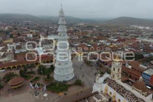 CHIGNAHUAPAN . ÁRBOL DE NAVIDAD