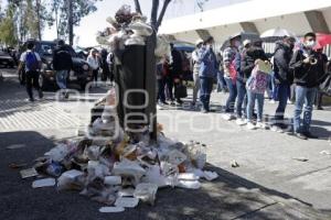 BASURA . CENTRO EXPOSITOR