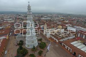 CHIGNAHUAPAN . ÁRBOL DE NAVIDAD