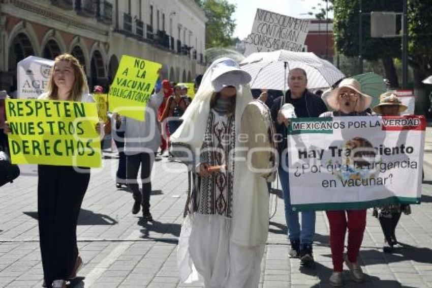 TLAXCALA . PROTESTA CERTIFICADO VACUNACIÓN