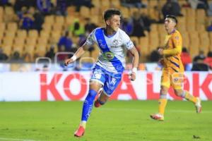 FÚTBOL . TIGRES VS PUEBLA