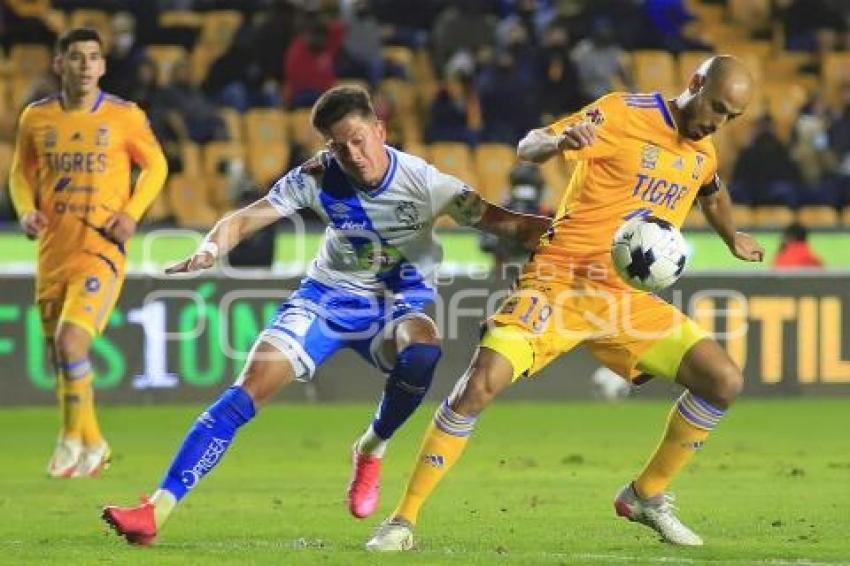 FÚTBOL . TIGRES VS PUEBLA