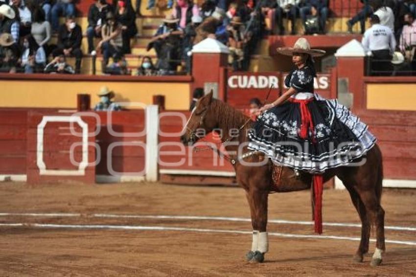 TLAXCALA . CORRIDA DE TOROS