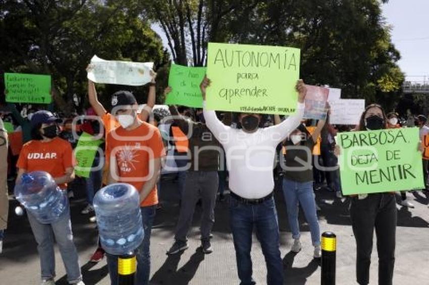 MANIFESTACIÓN . UDLAP