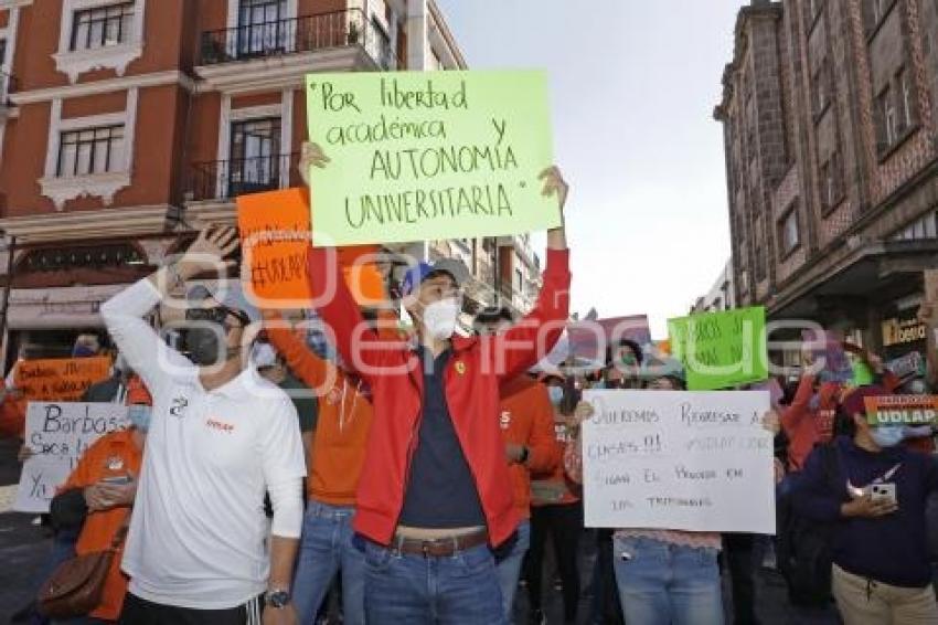 MANIFESTACIÓN . UDLAP