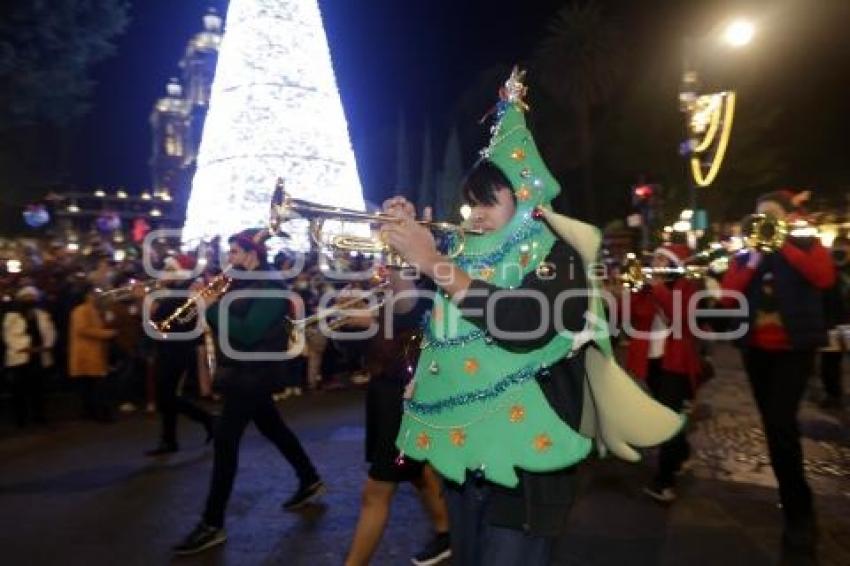 DESFILE DE NAVIDAD