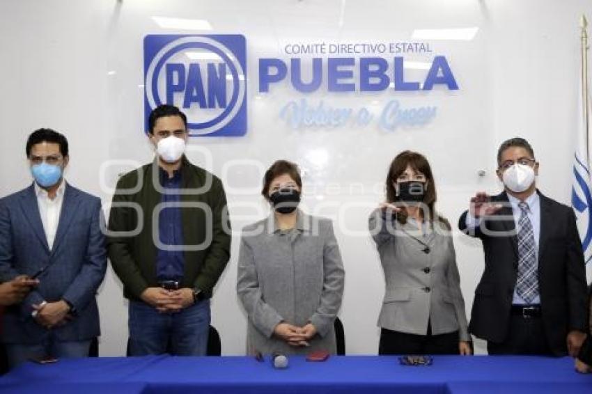 PAN . PROTESTA COMITÉ ESTATAL