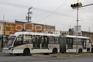 TRANSPORTE PÚBLICO . RUTA