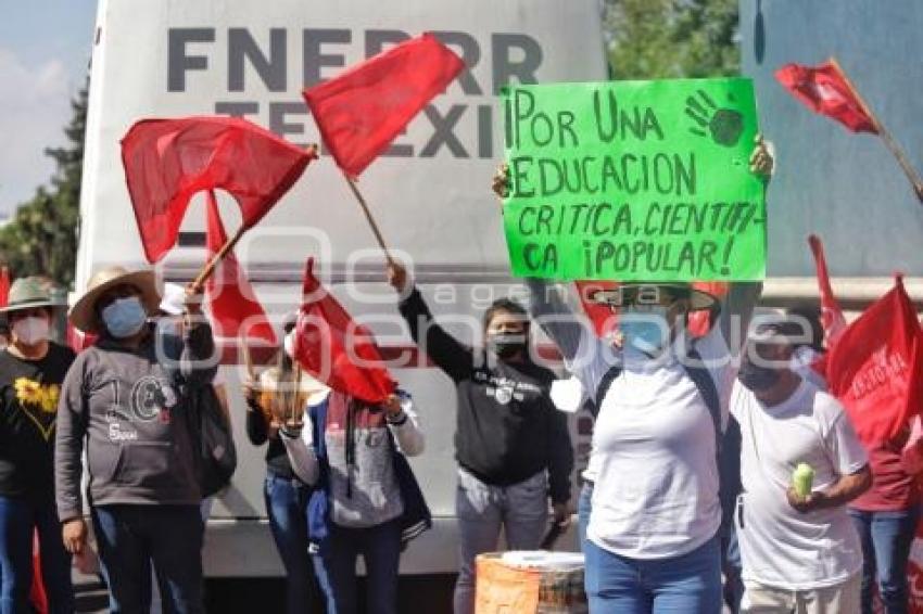 MANIFESTACIÓN ANTORCHA MAGISTERIAL